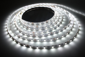Светодиодная лента 5050 60 LED 12V IP20 14,4 Вт/м, нейтральный белый 4К Светодиодная лента 5050 60 LED 12V IP20 14,4 Вт/м, нейтральный белый 4К