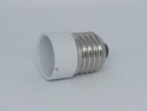 Переходник Е27-Е14 белый